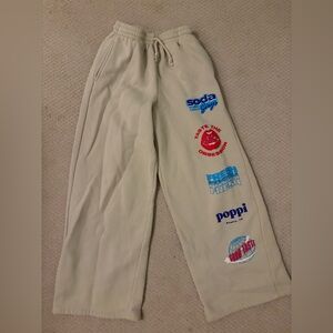 Poppi Beige Graphic Joggers